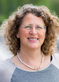 Dr. Carmen Birkholz, Palliativ Care-Trainerin, Trauerbegleiterin und Supervisorin